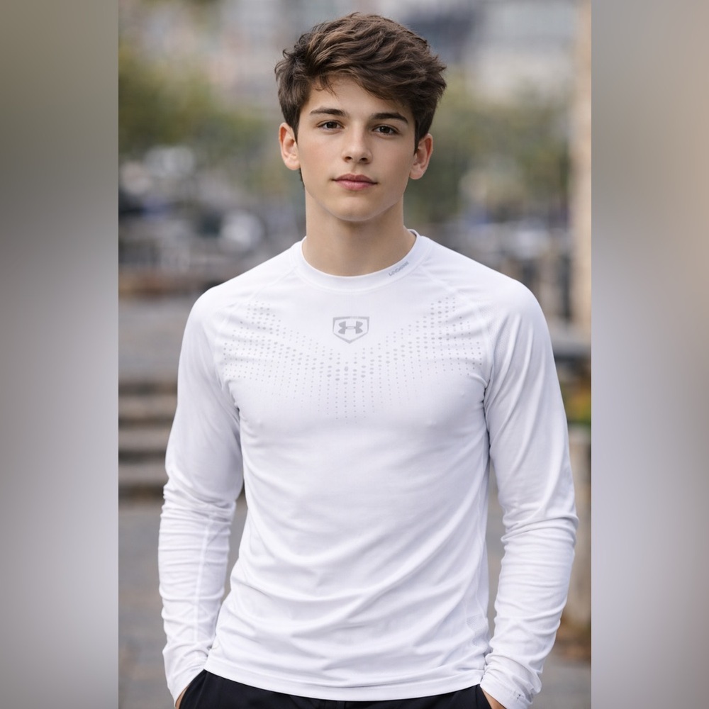 Under Armour Men's Long Sleeve White Tee